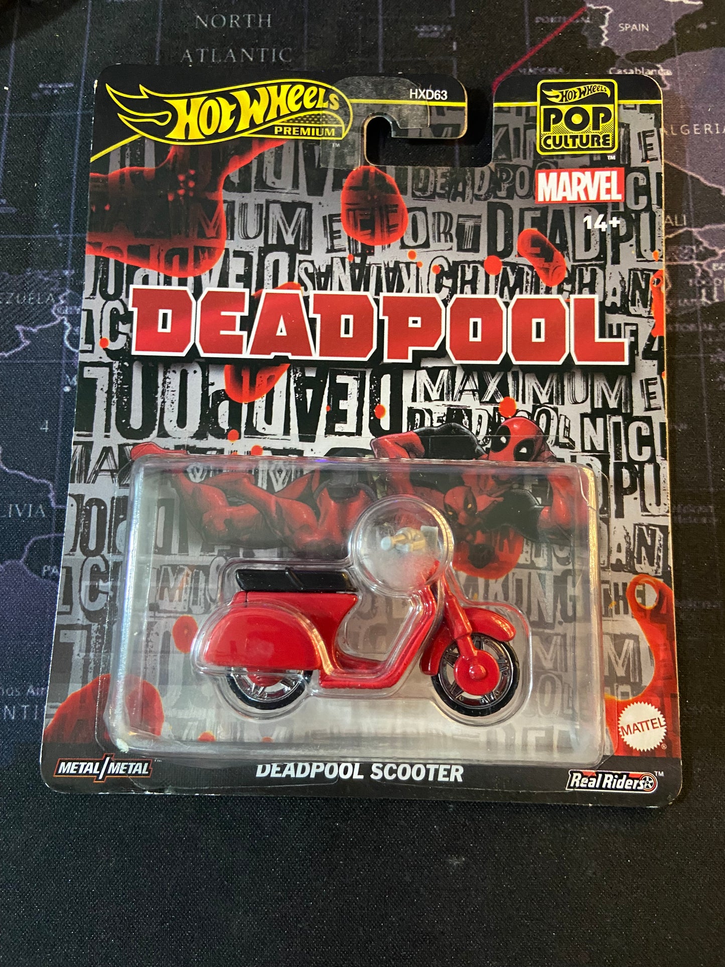 Hot Wheels Premium Pop Culture, Deadpoor Deadpool Scooter, Red, Metal Diecast Car